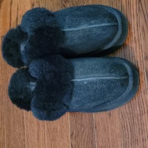Ugg slippers